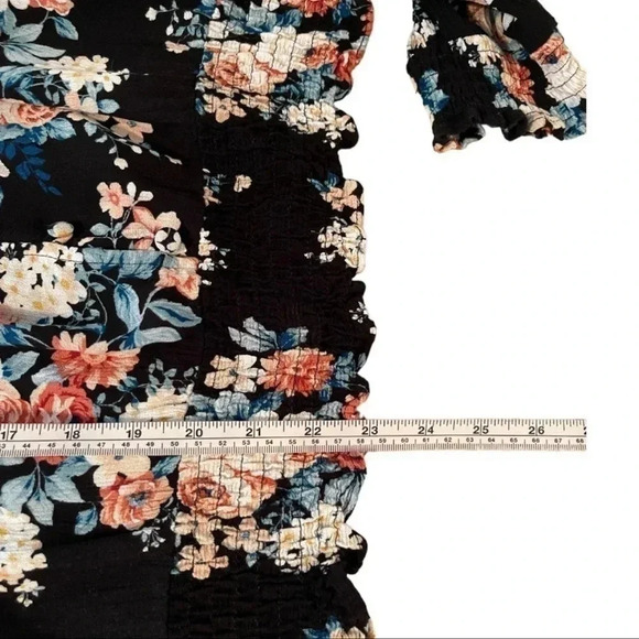 MOA Moa flora long sleeve top with smocked waistband. - Picture 7 of 8